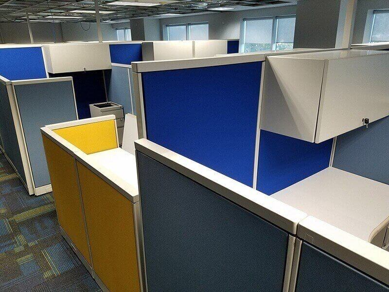 Modern colored office modulars