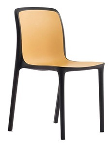 PM2020 - Attractive Guest Chair for your Seating Areas