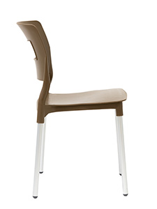 Valenia Chair: Design with a Comfortable Seat and Back Elegant