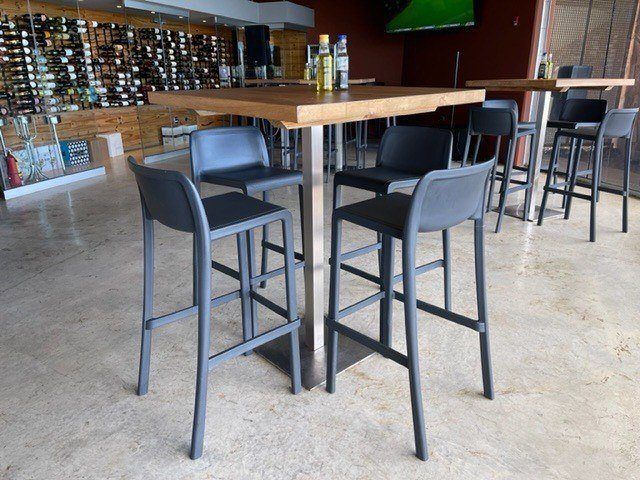 Ezpeleta Attic bar stool
